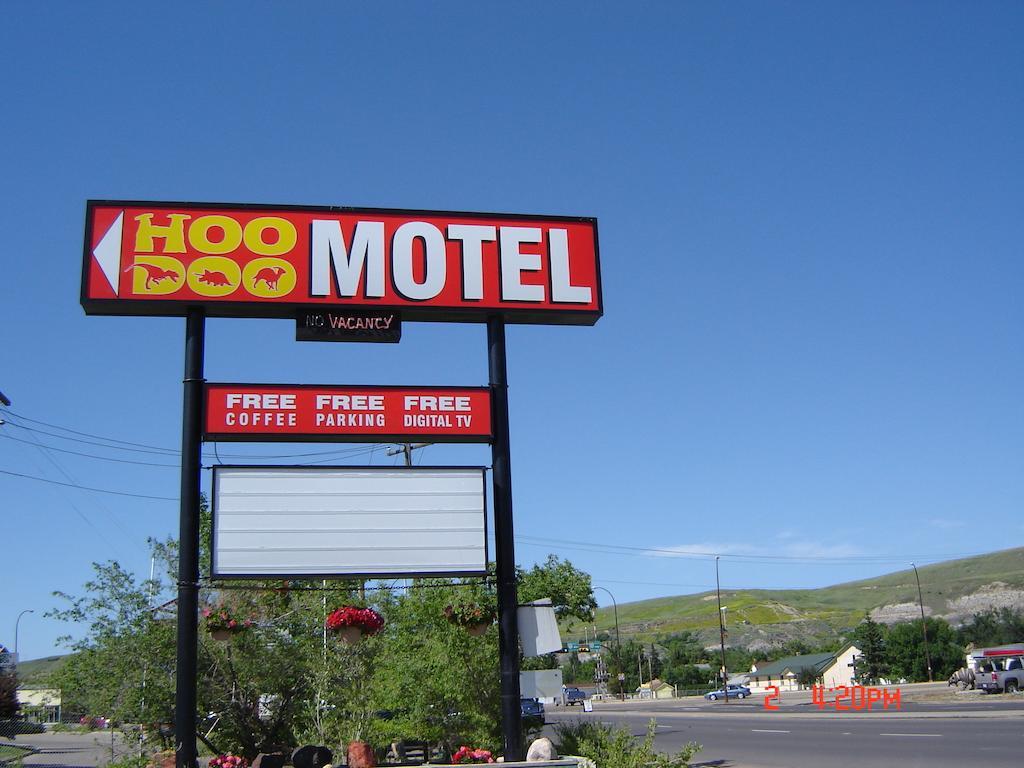 Hoo-Doo Motel Drumheller Esterno foto